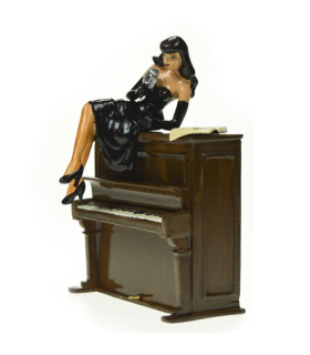 La Pin'Up sur le Piano