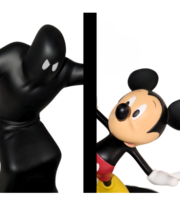 Mickey et le Fantôme noir