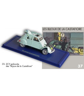 La 2 CV emboutie des Bijoux de La Castafiore